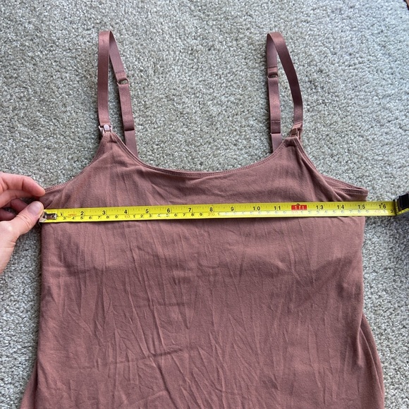 Amazon Essentials nursing tanks TWO PACK Medium - Picture 8 of 9